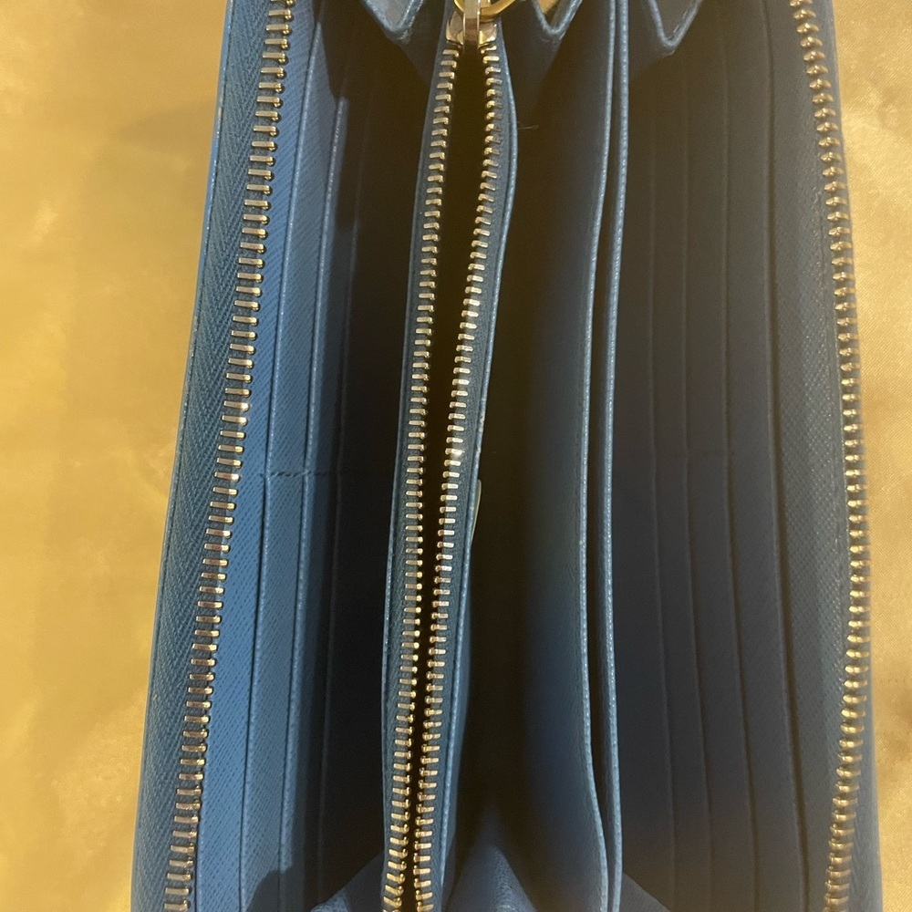 Prada Blue Continental Wallet with Bow Detail Great Condition w/Card - Picture 3 of 5